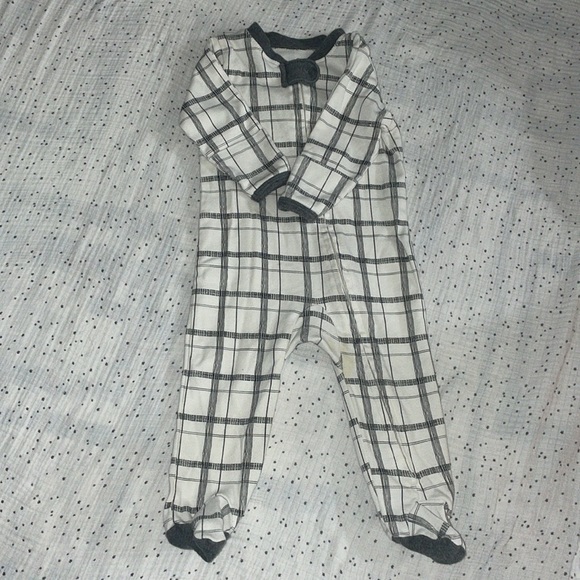 4 Piece Set Honest Baby Prints Sleep Play Onesie Footsie 3-6 month Long Sleeve - Picture 6 of 7